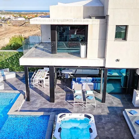 Blue Star Meloneras Villa *